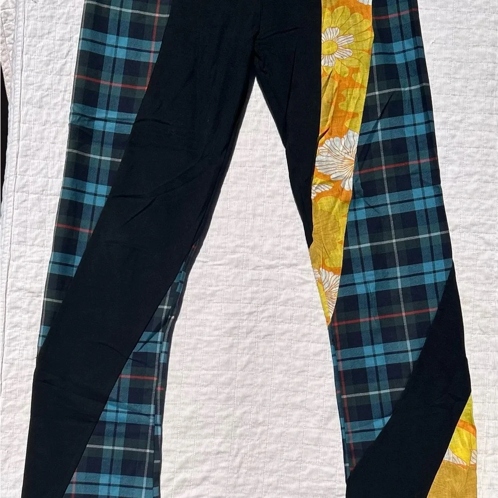 Funky pants! - Picture 2 of 5